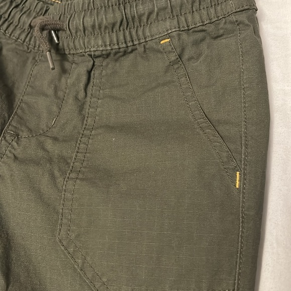 Boys army green joggers - Picture 4 of 4
